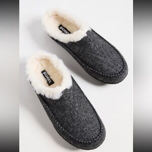New Mens Sorel Slippers